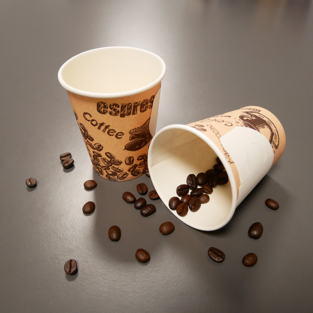 Custom Logo Coffee Disposable Customizable Size Handle Paper Cup